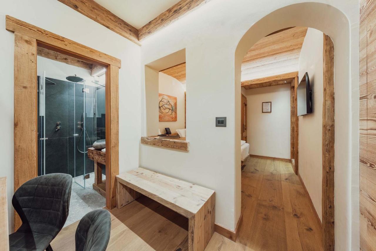 Hotel Ciasa Lorenzi Cortina d'Ampezzo Exterior foto
